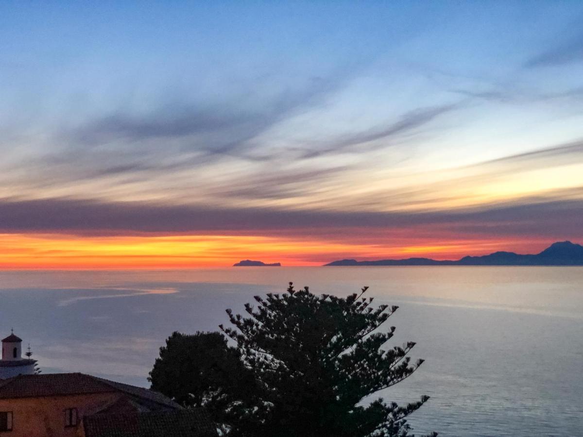 Borgo Dei Saraceni - Domus Indomita Bed and Breakfast Agropoli Εξωτερικό φωτογραφία
