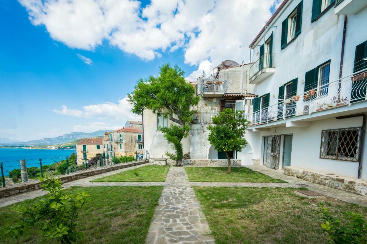 Borgo Dei Saraceni - Domus Indomita Bed and Breakfast Agropoli Εξωτερικό φωτογραφία